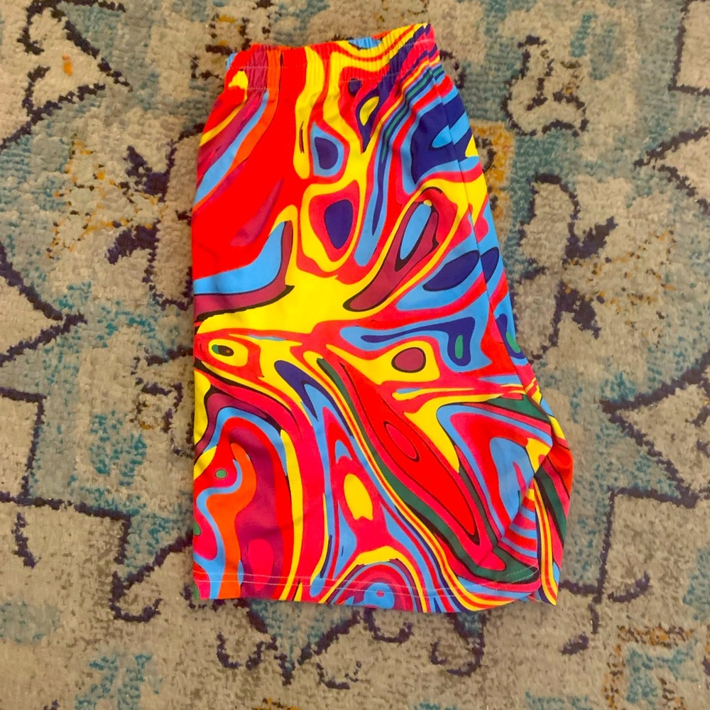 MENS SHORTS | COLORFUL